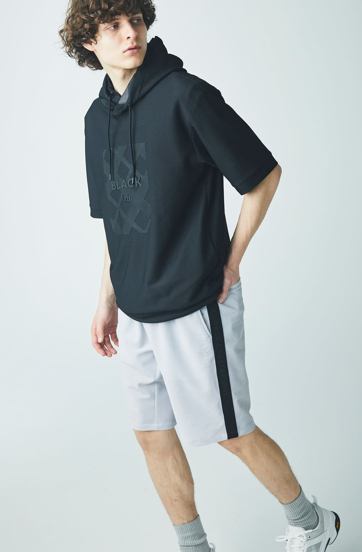 BLACK lab. Meets BREEZE MESH 2026｜BLACK LABEL CRESTBRIDGE