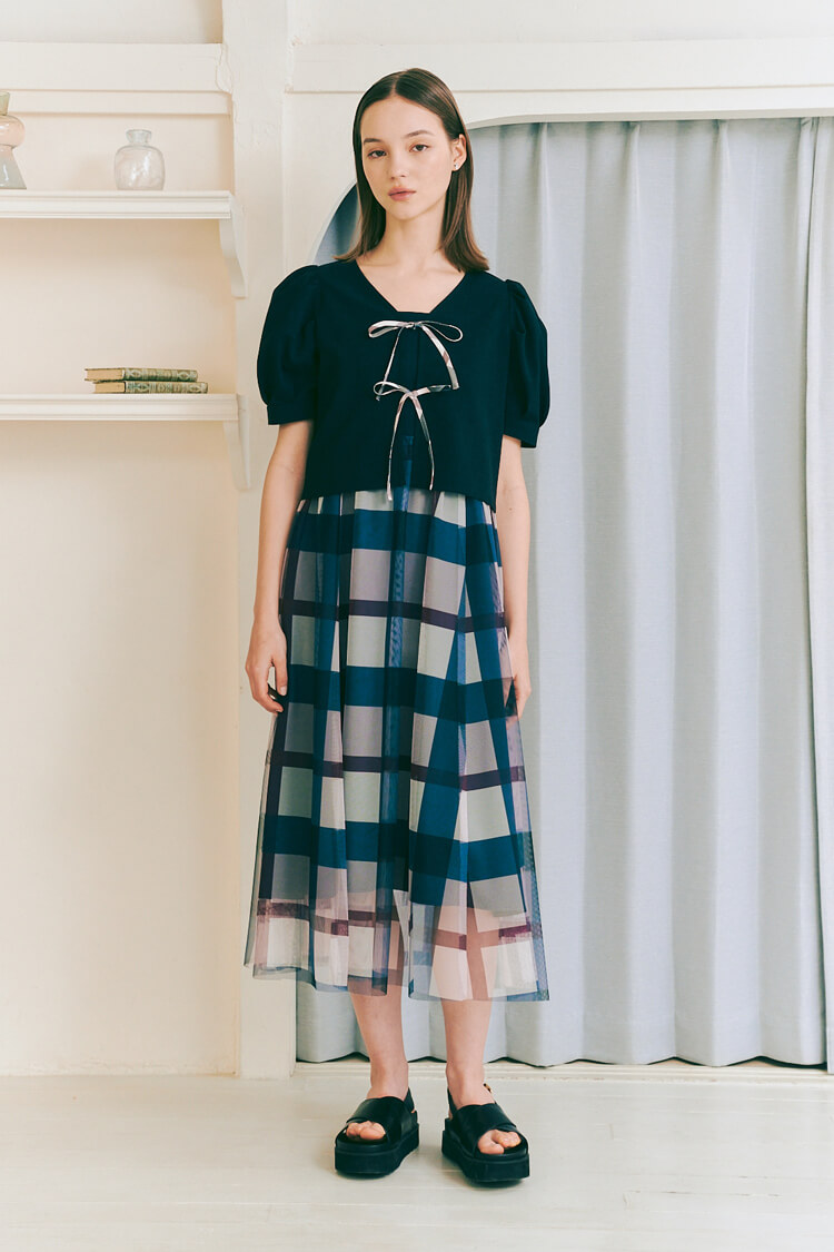 ブルーレーベルクレストブリッジ 総レースブラウス ハイネック 半袖 38 紺 BLUE LABEL CRESTBRIDGE（ブルーレーベルクレストブリッジ） ブルー