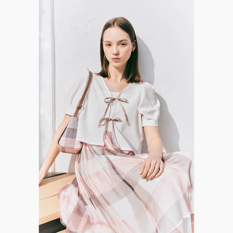 PICK UP】雑誌sweetとのコラボレーションドレス発売｜BLUE LABEL