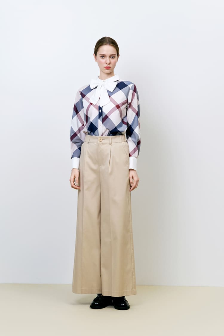 2026 SPRING SUMMER COLLECTION MARCH｜BLUE LABEL CRESTBRIDGE(ブルー