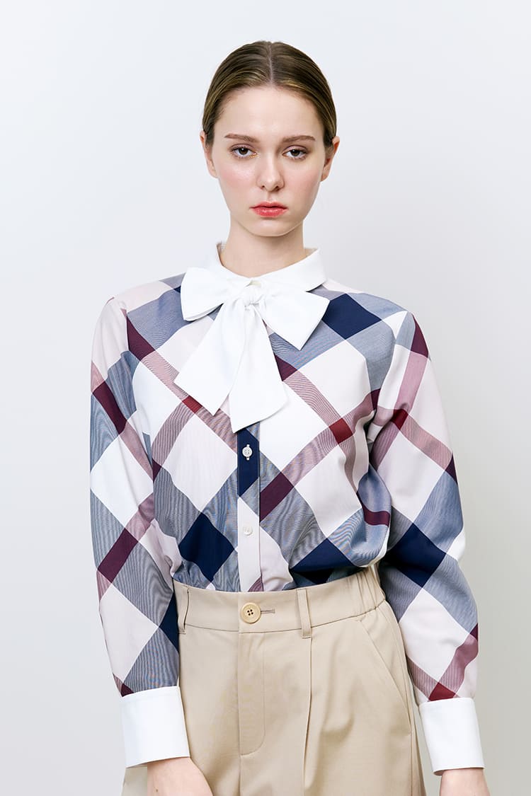 2026 SPRING SUMMER COLLECTION MARCH｜BLUE LABEL CRESTBRIDGE(ブルー